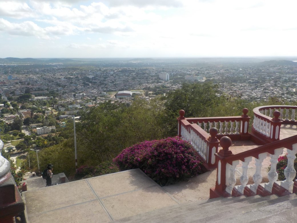 Hill of the Cross (Loma de la Cruz)景点图片