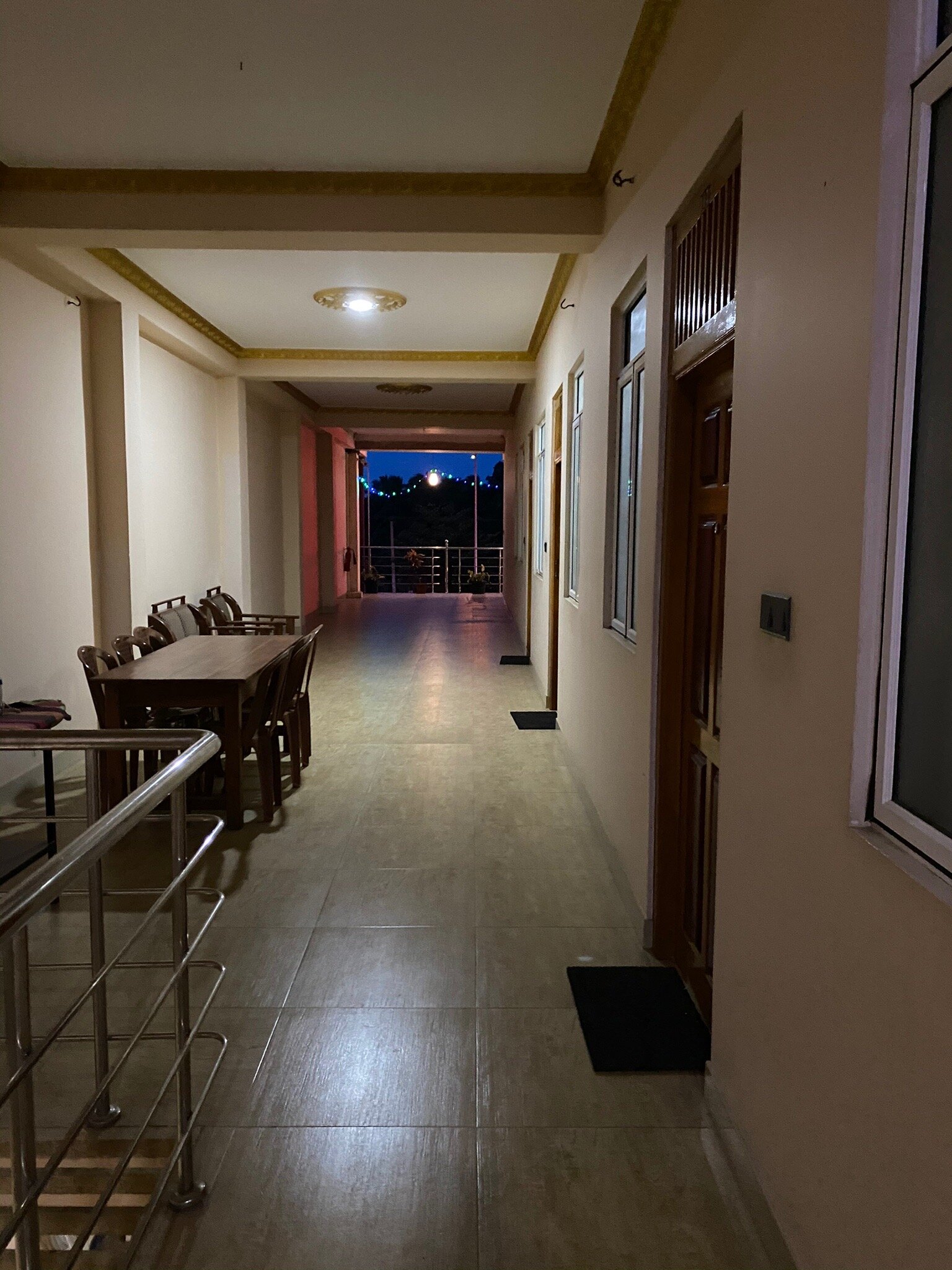 Lotus Cottage-官方
