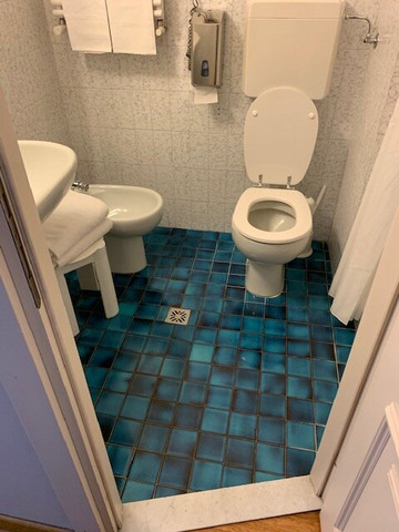 罗马和凯沃尔岩酒店主图