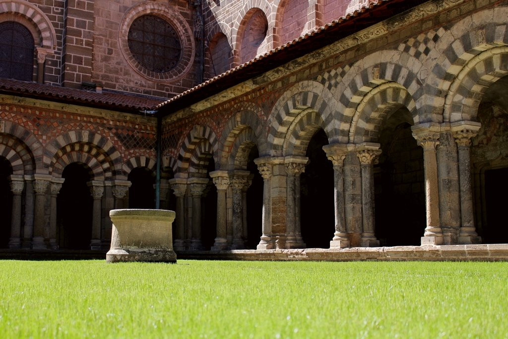 Cloitre de la Cathedrale du Puy-en-Velay景点图片