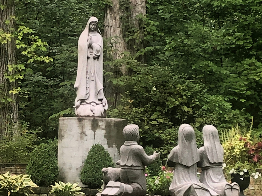 Sorrowful Mother Shrine景点图片