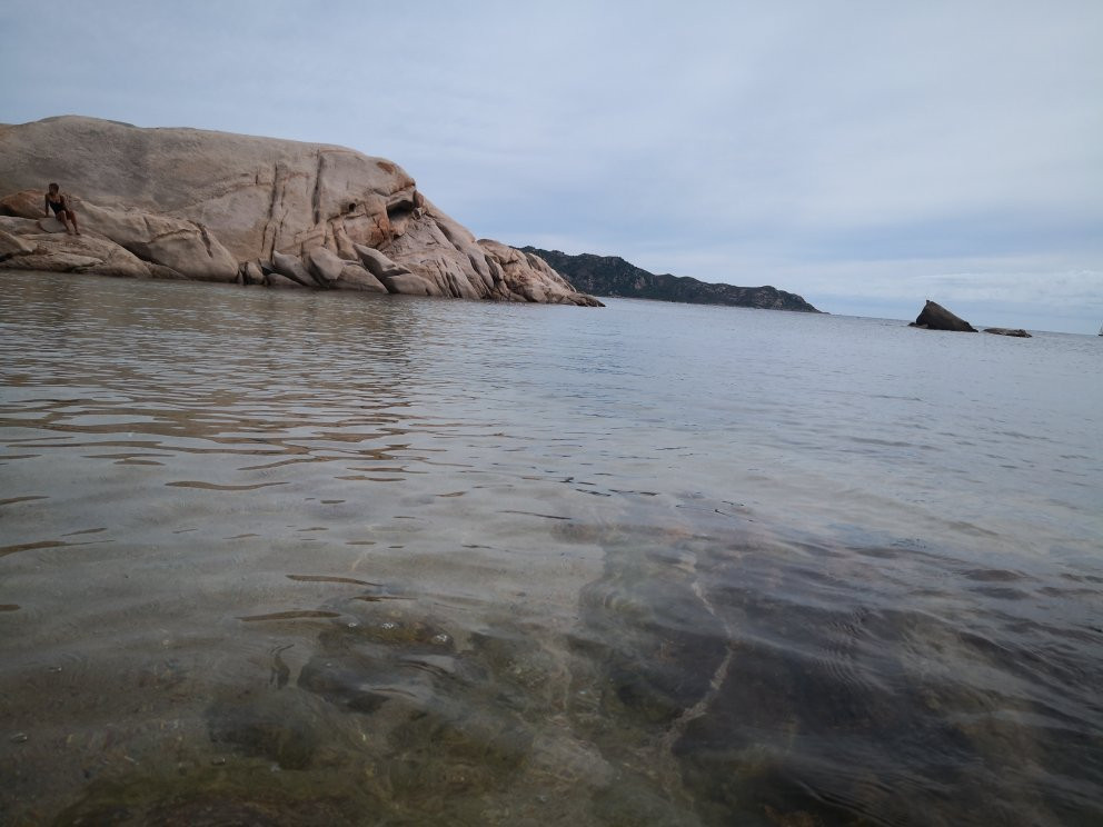 Spiaggia di Punta Molara景点图片