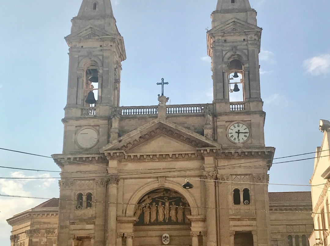 Parrocchia Santuario  Basilica S.S. Cosma E Damiano景点图片