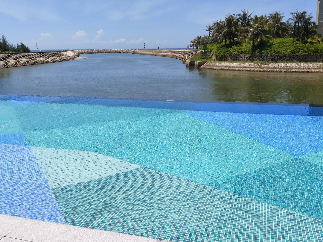 海南富力湾英迪格酒店主图