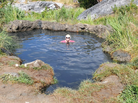 Mono Hot Springs Trail-Lakeshore必去景点