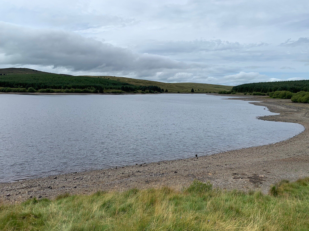 Alwen Reservoir Dam景点图片