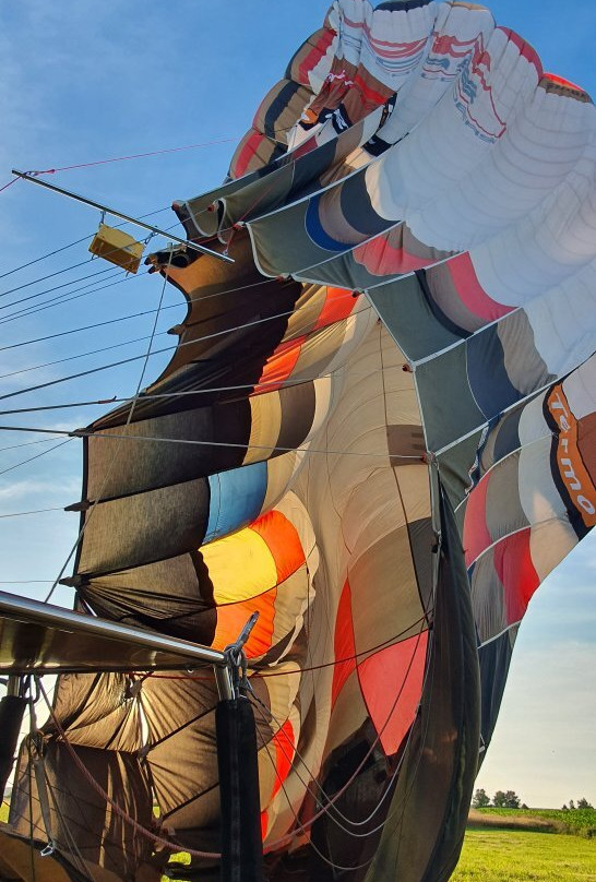 First Class Ballooning景点图片