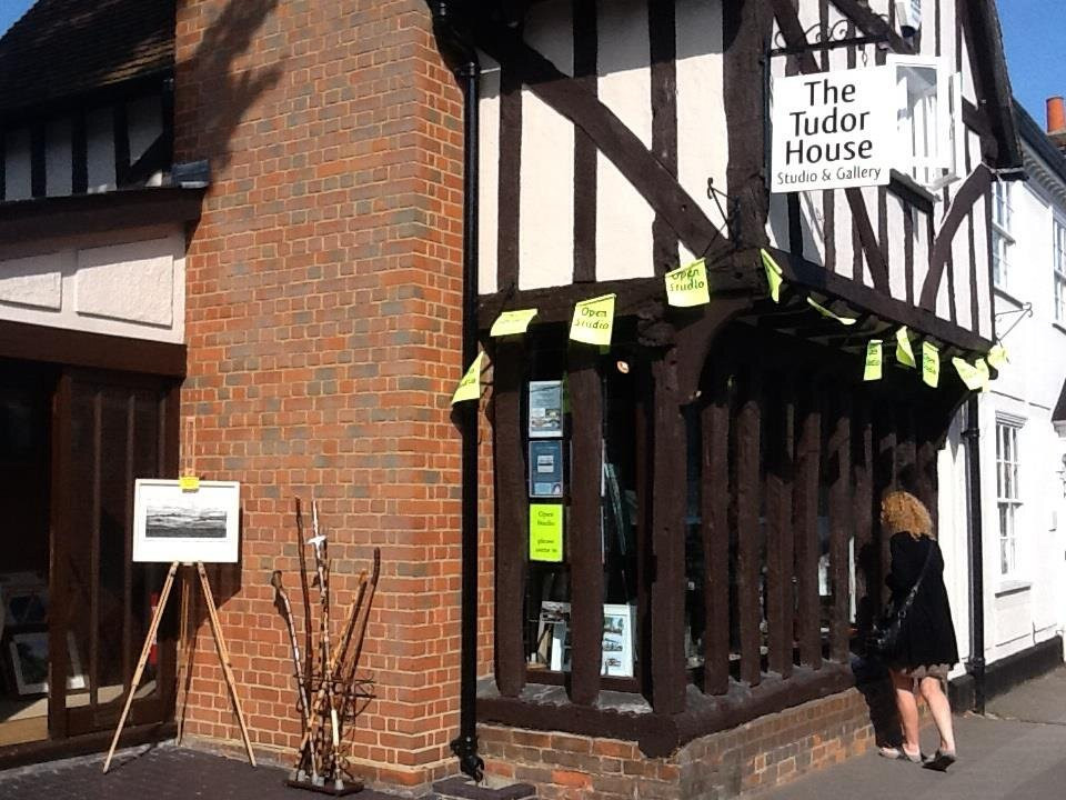 Tudor House Gallery景点图片