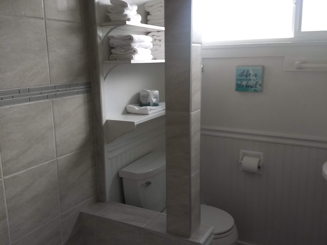 Twin Rocks Motel主图