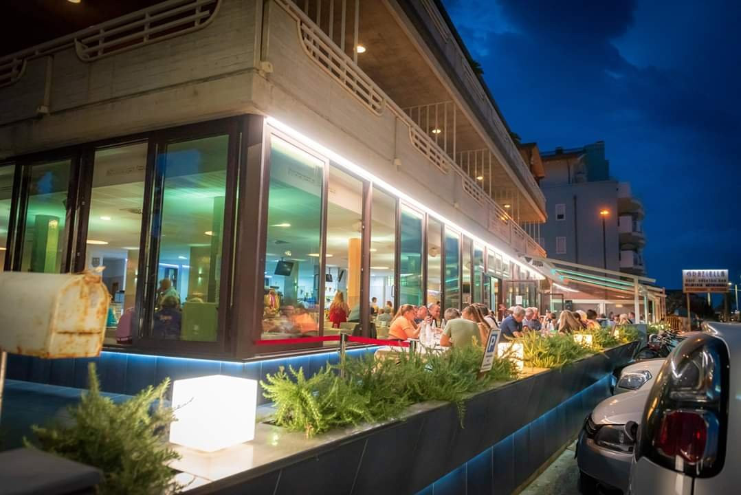Martinsicuro餐馆和美食-Hotel Graziella