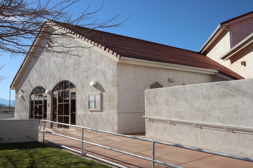 Holy Family Catholic Church Hesperia-希斯皮里亚必去景点