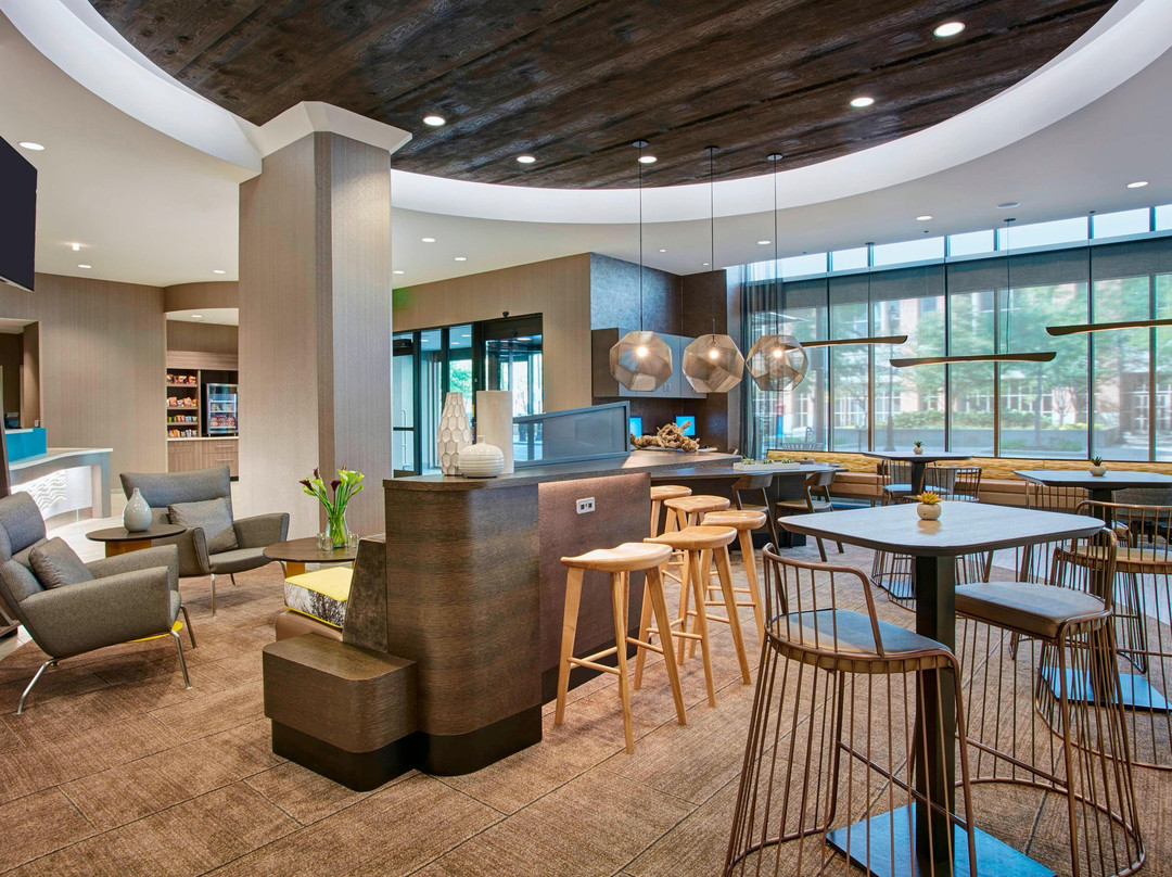 SpringHill Suites by Marriott Milwaukee Downtown主图