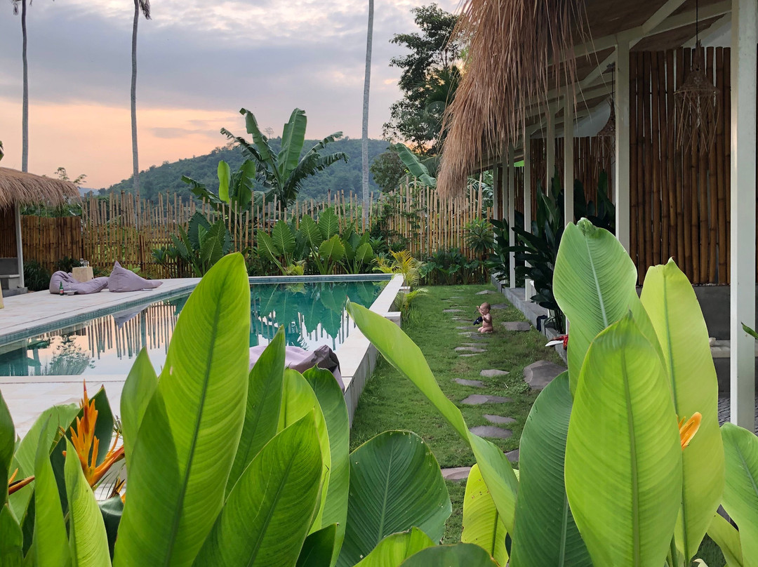 Suku Lifestyle Hotel