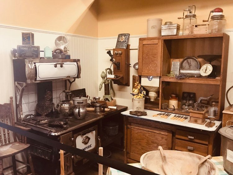 Westbank Museum & West Kelowna Visitor Centre-西基隆拿必去景点