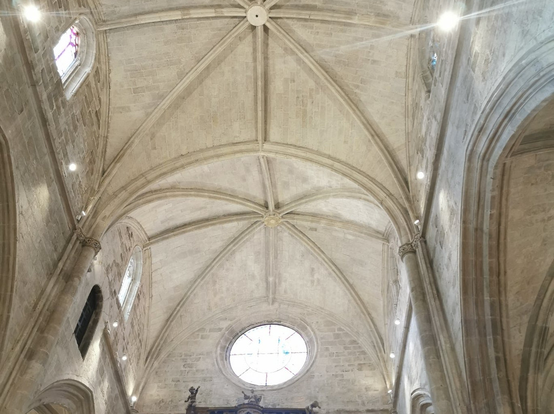 Iglesia de Santa Maria-杜罗河畔阿兰达必去景点