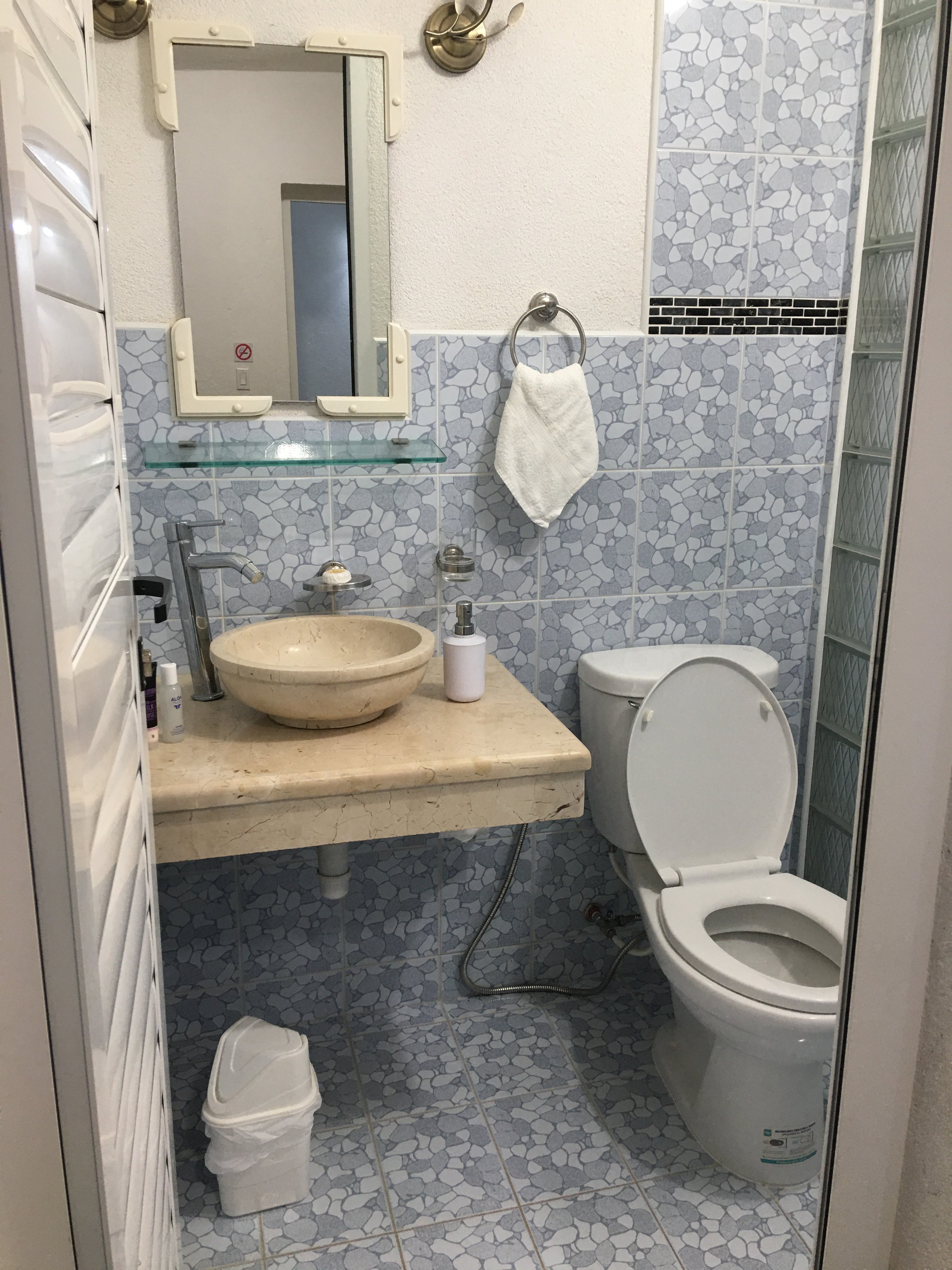 Hostal Mimi's Palace-浴室