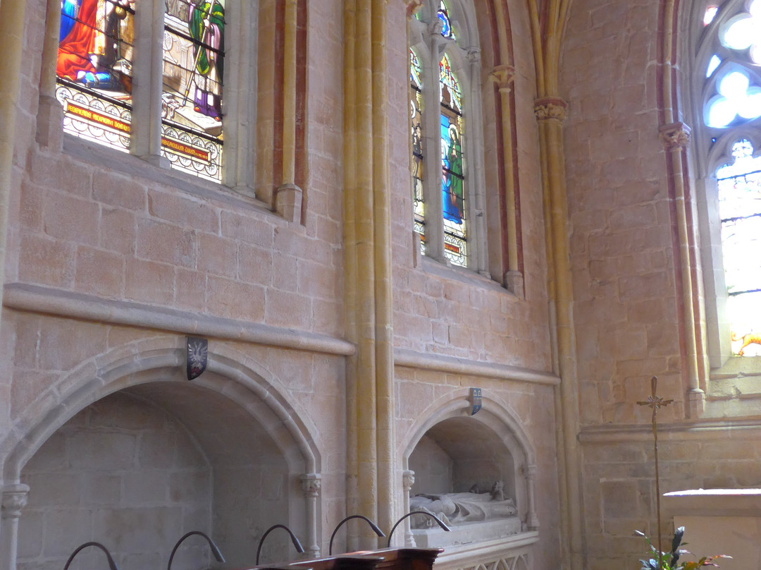 Cathédrale Saint-Corentin-坎佩尔必去景点