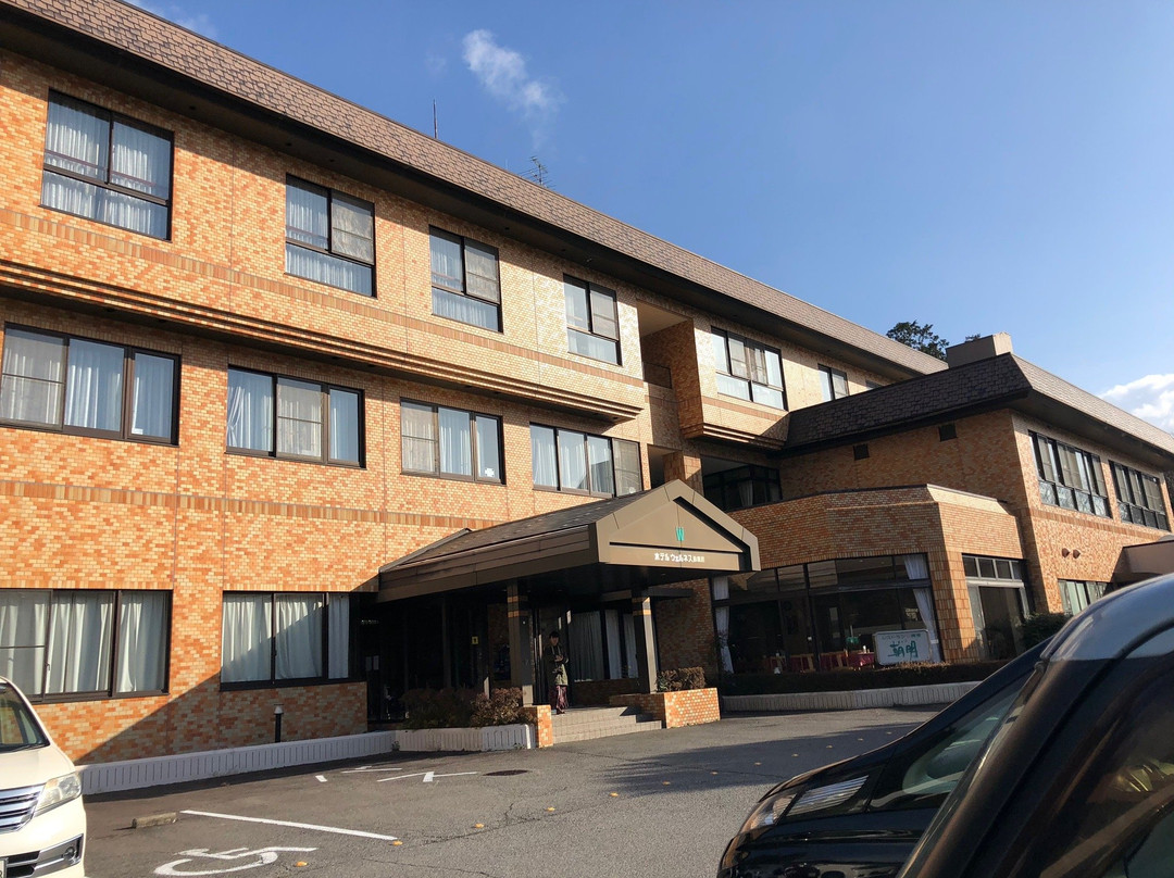 苏祖卡吉健康酒店主图