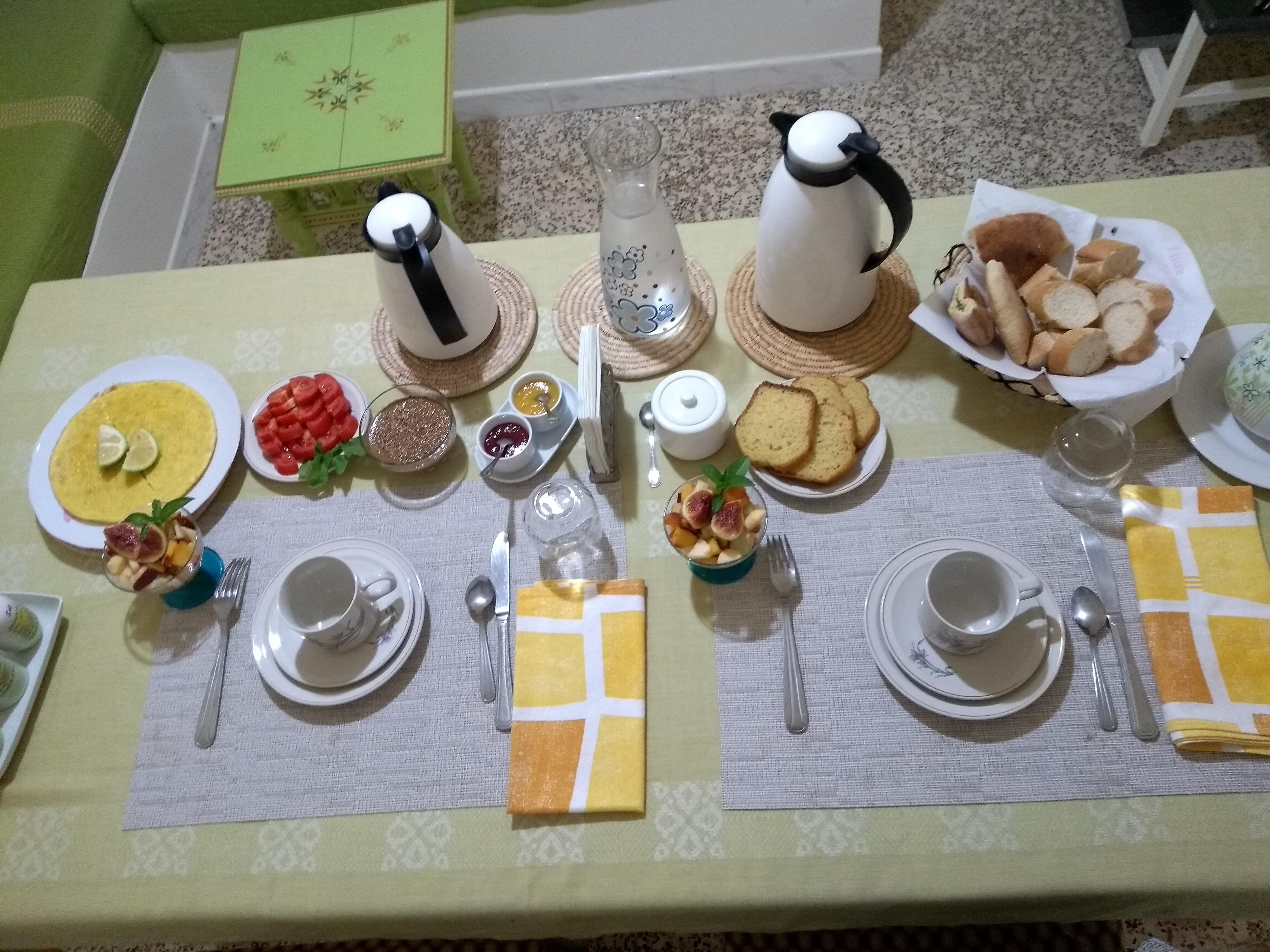 Maison D'Hotes La Cuesta-餐饮