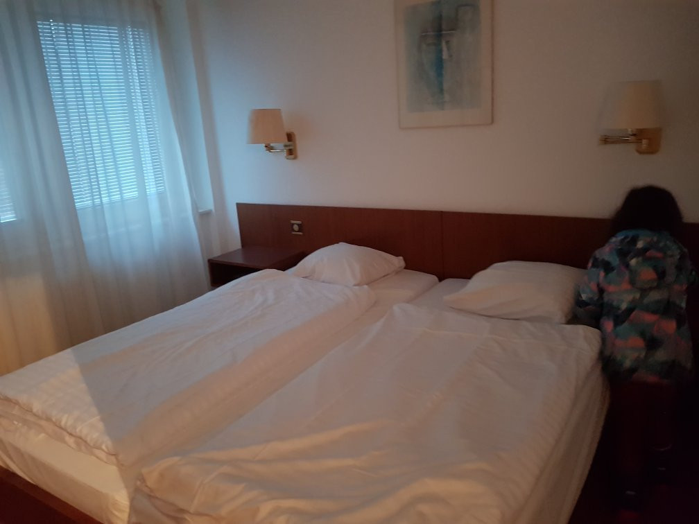 Hotel De La Poste主图