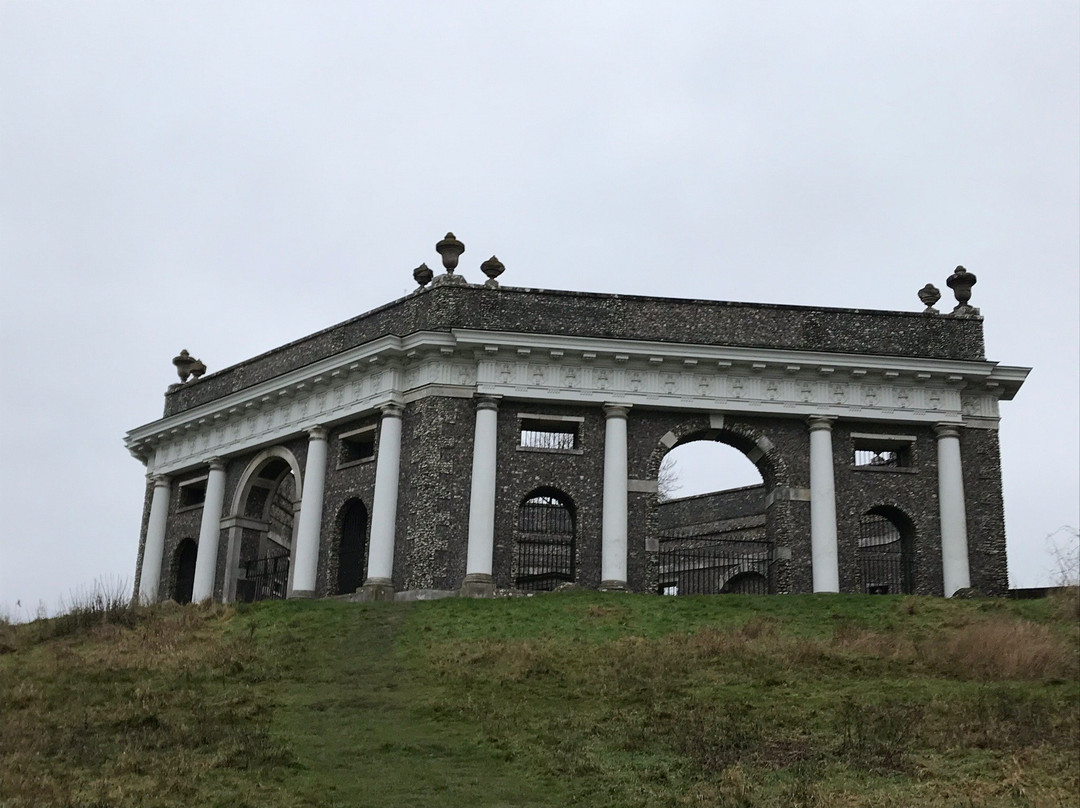 The Dashwood Mausoleum-Ibstone必去景点