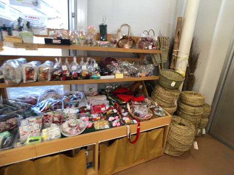 Michi-no-Eki Meruhen Oyabe-小矢部市必去景点