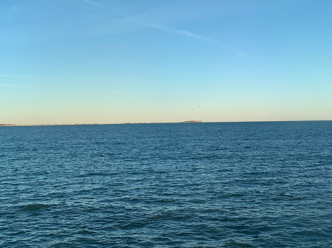 Pilgrim Sands on Long Beach主图