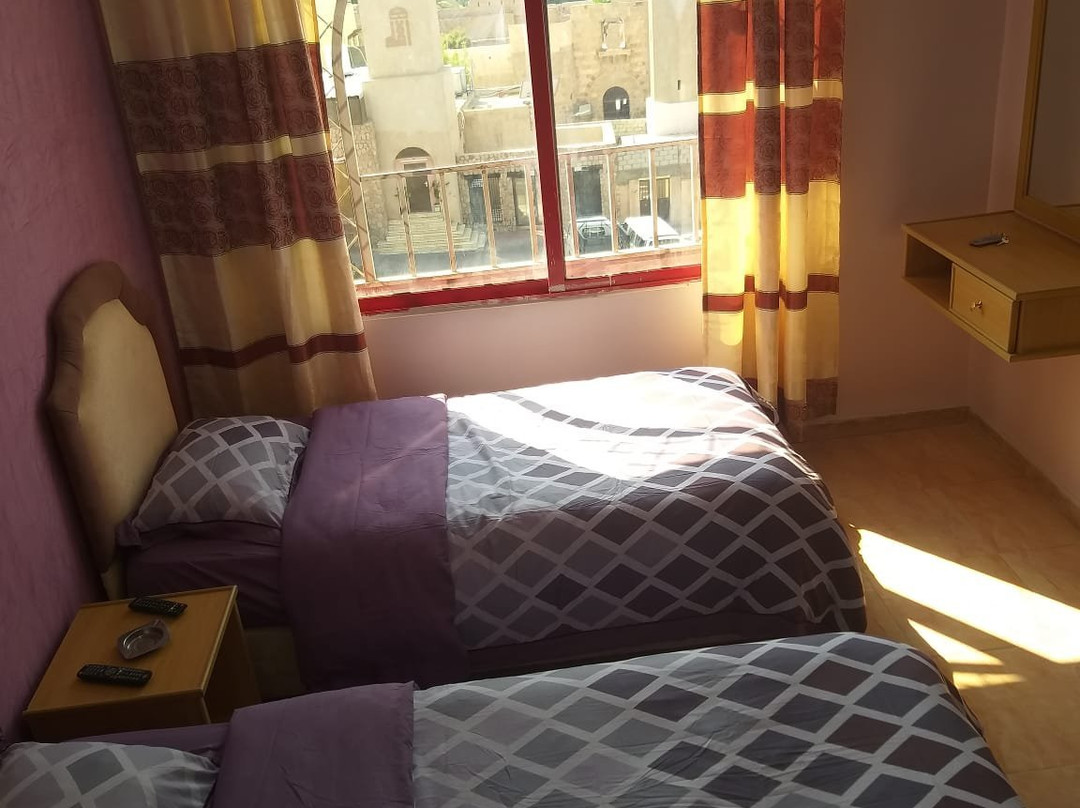 Moon Beach Hotel主图