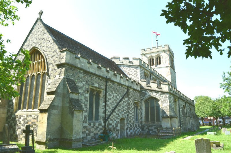 All Saints' - Houghton Regis Parish Church景点图片