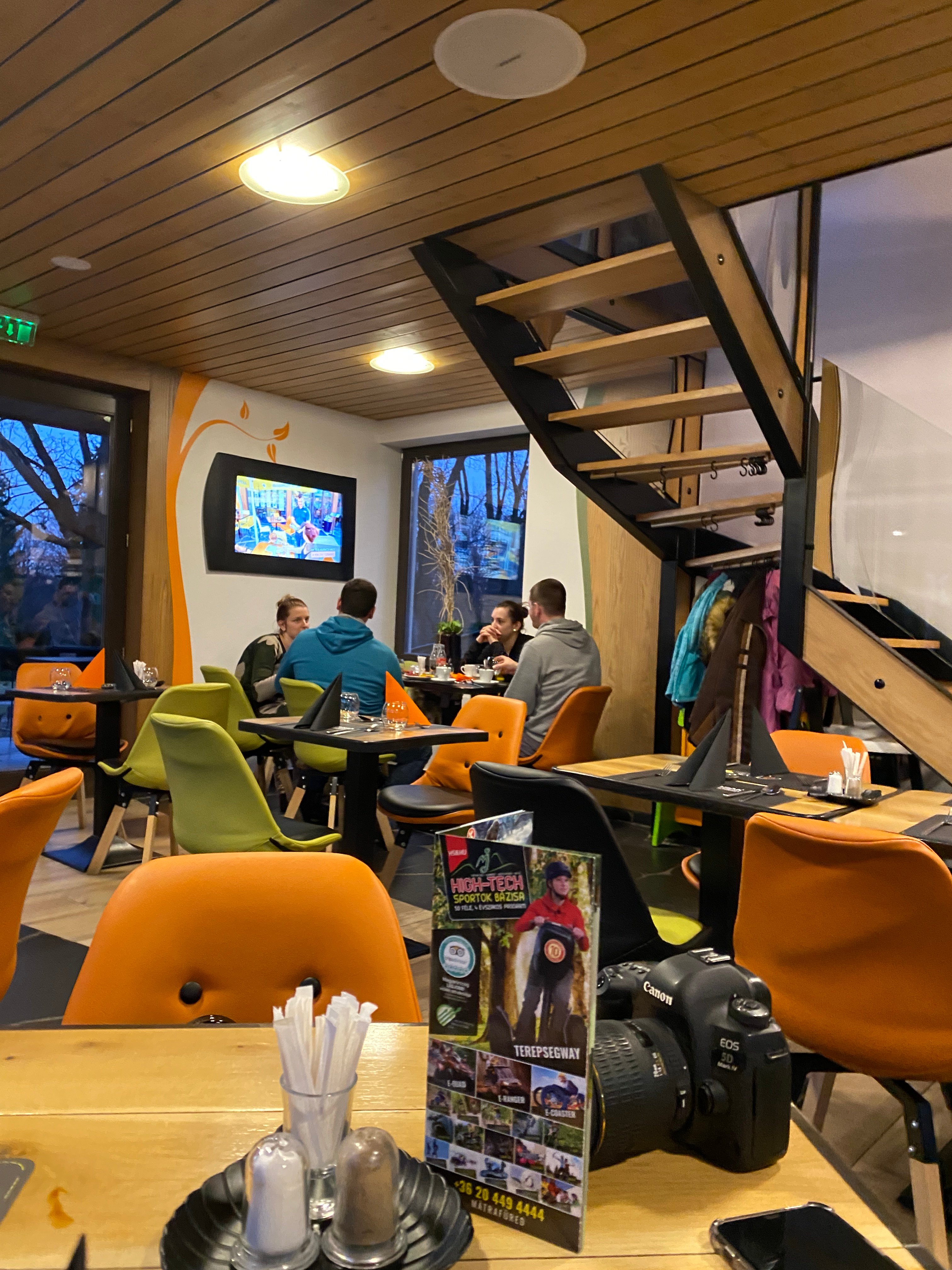4 Evszak Hegyihotel-餐饮