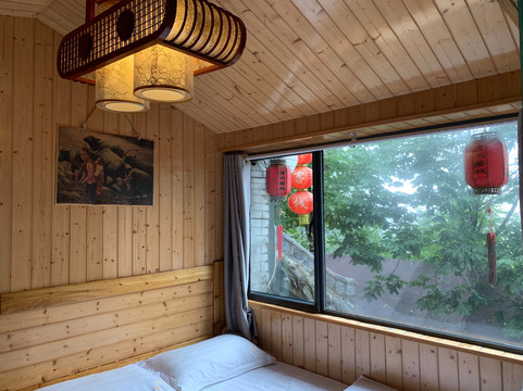 武当山有间客栈主图