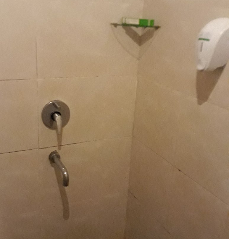 Mirah Hotel & Resort主图