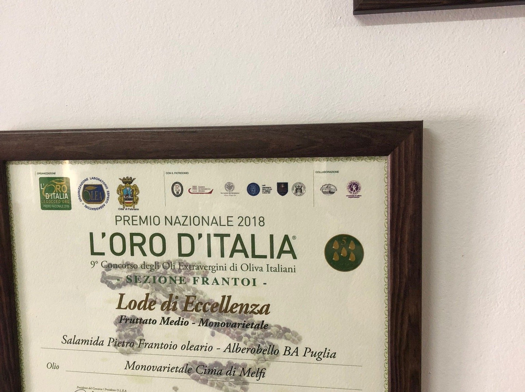 Oleificio Salamida-阿尔贝罗贝洛必去景点