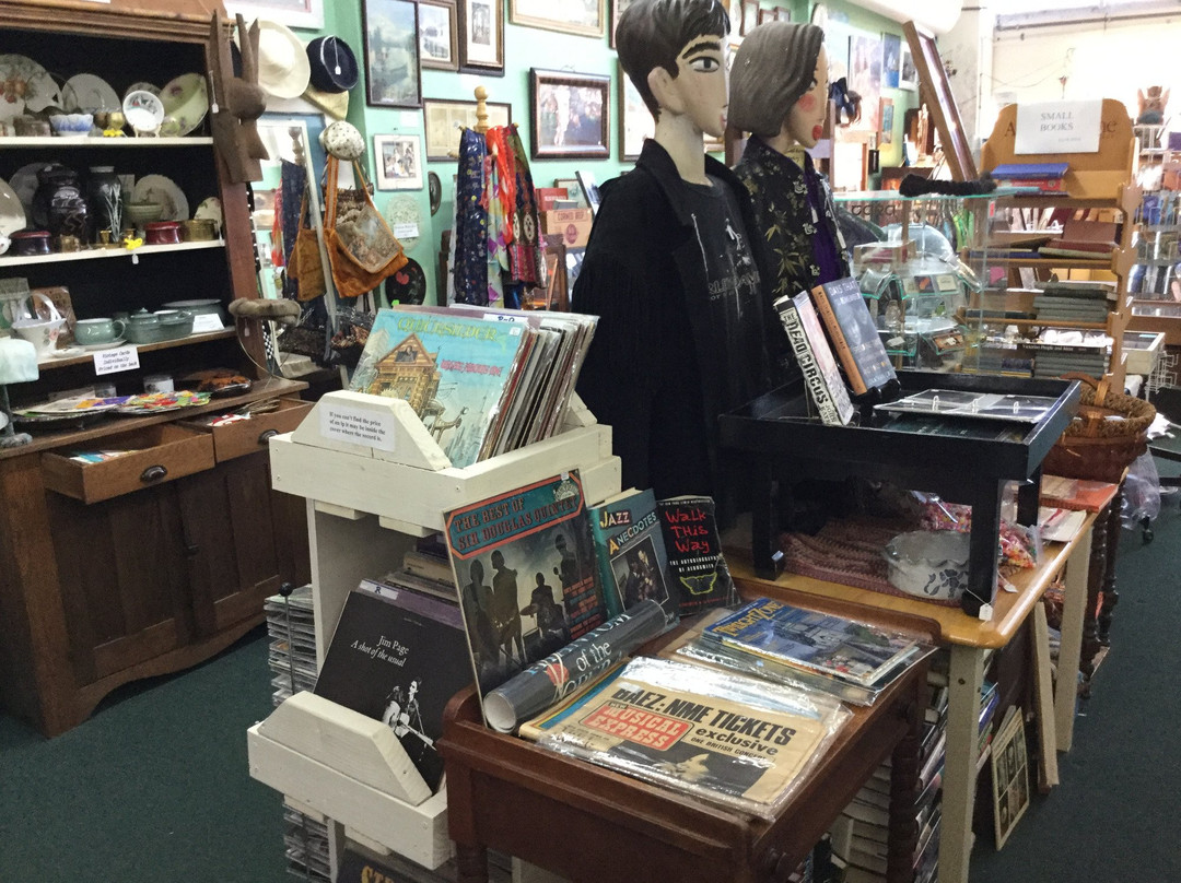 Old Things & Objects-阿斯托里亚必去景点