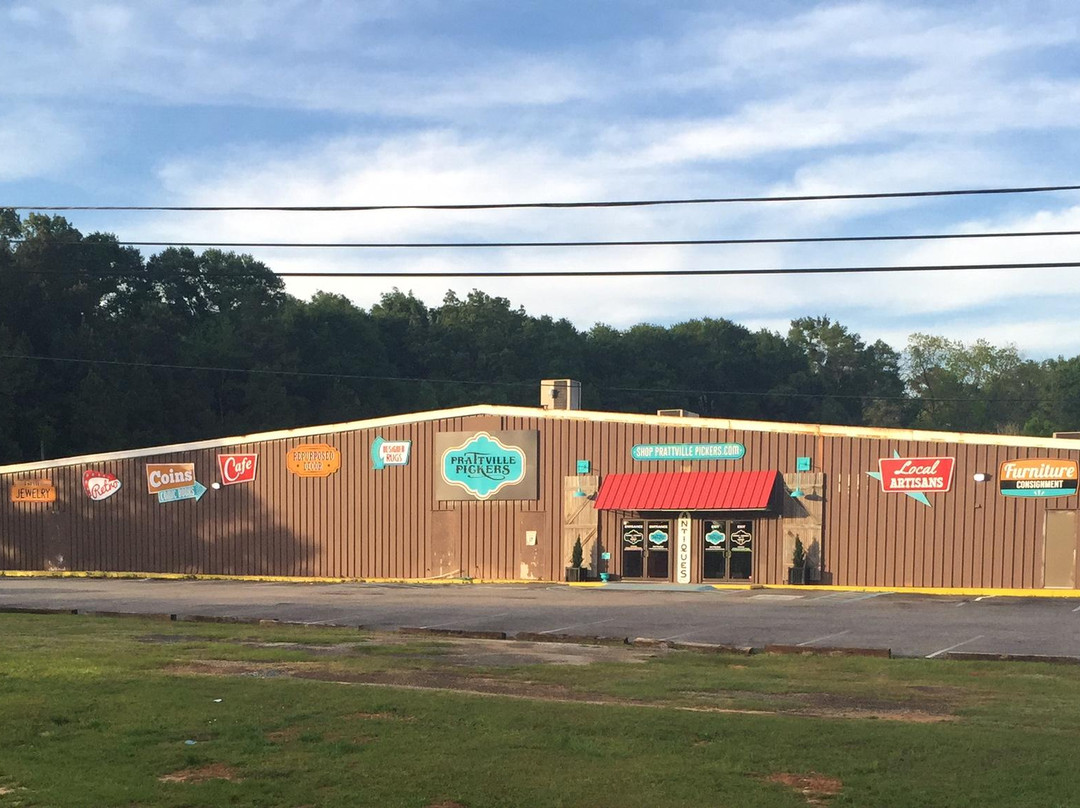 Lowndesboro旅游景点-Prattville Pickers