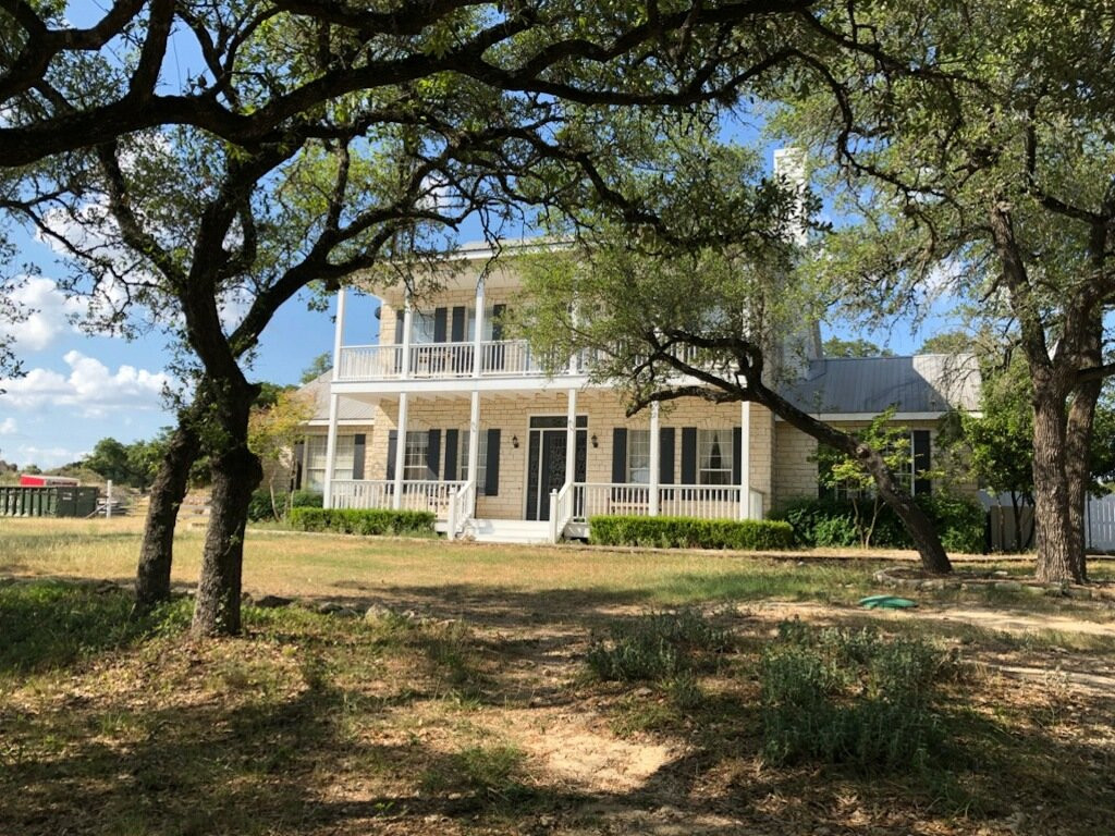 Dripping Springs旅游景点-Family Business Beer Company