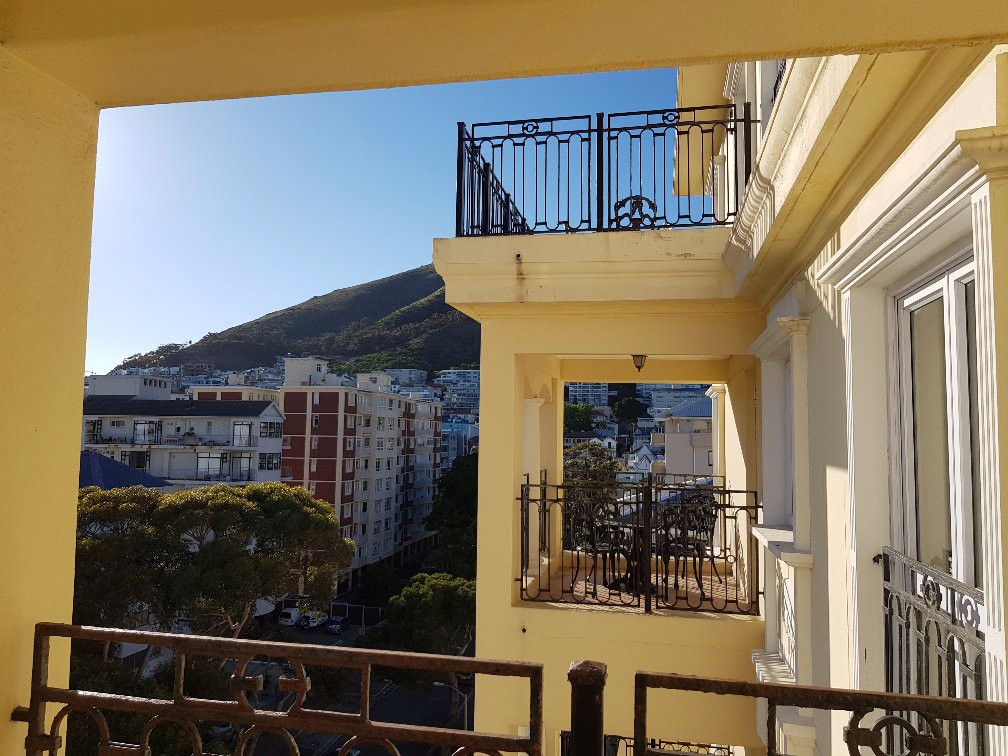 Radisson Blu Le Vendome Hotel, Cape Town主图