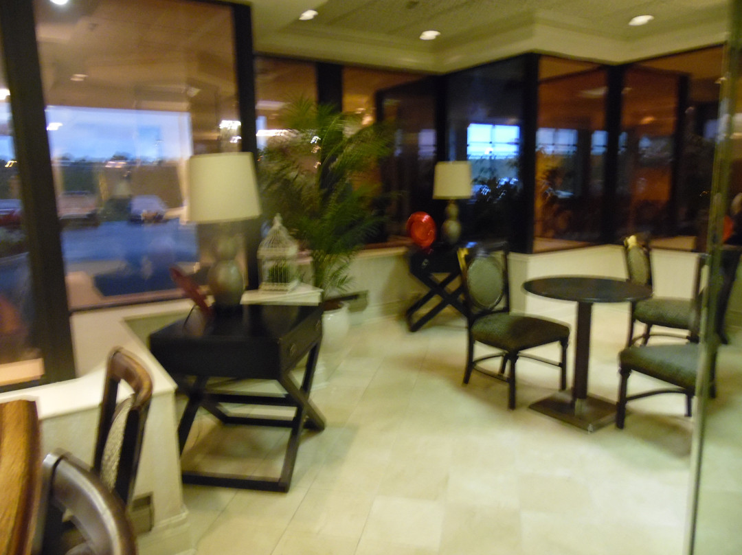 黑格斯敦华美达酒店主图