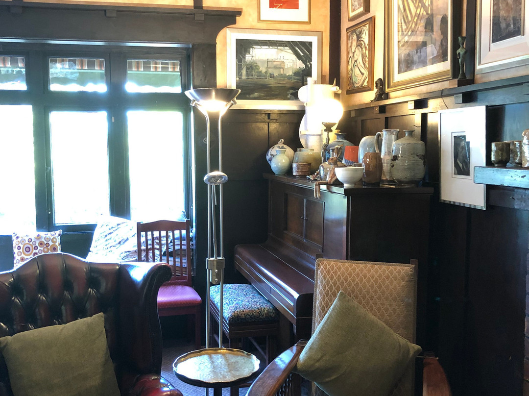 小屋商务宾馆主图