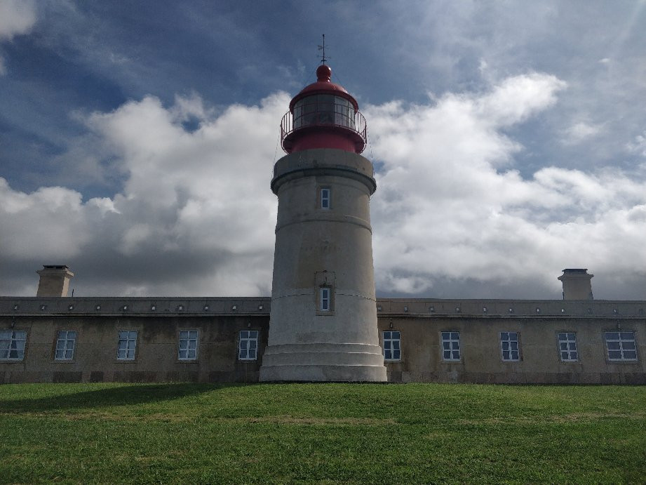 Lighthouse of Ponta do Albernaz景点图片