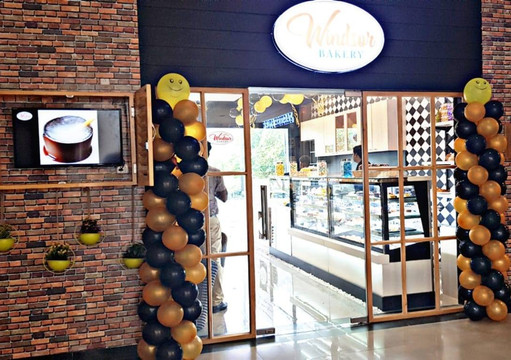 Ghuni餐馆和美食-Windsor Bakery