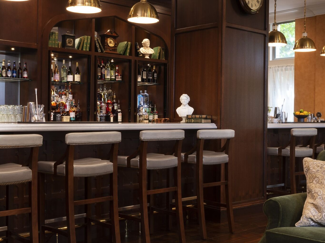 The Charles F. Knight Executive Education & Conference Center主图