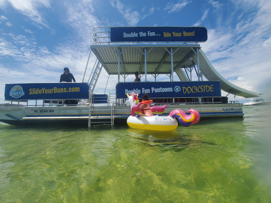 Double Fun Pontoon Rentals-德斯廷必去景点