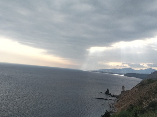 Playa de las Alberquillas-Maro必去景点