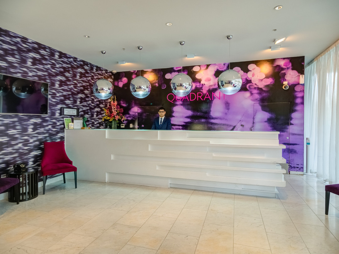 卡德兰特酒店主图