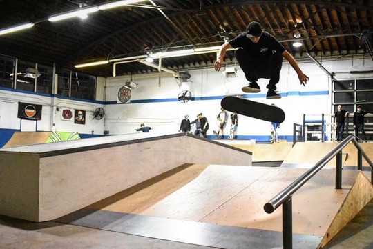 Skyview Skateshop-Madisonville必去景点