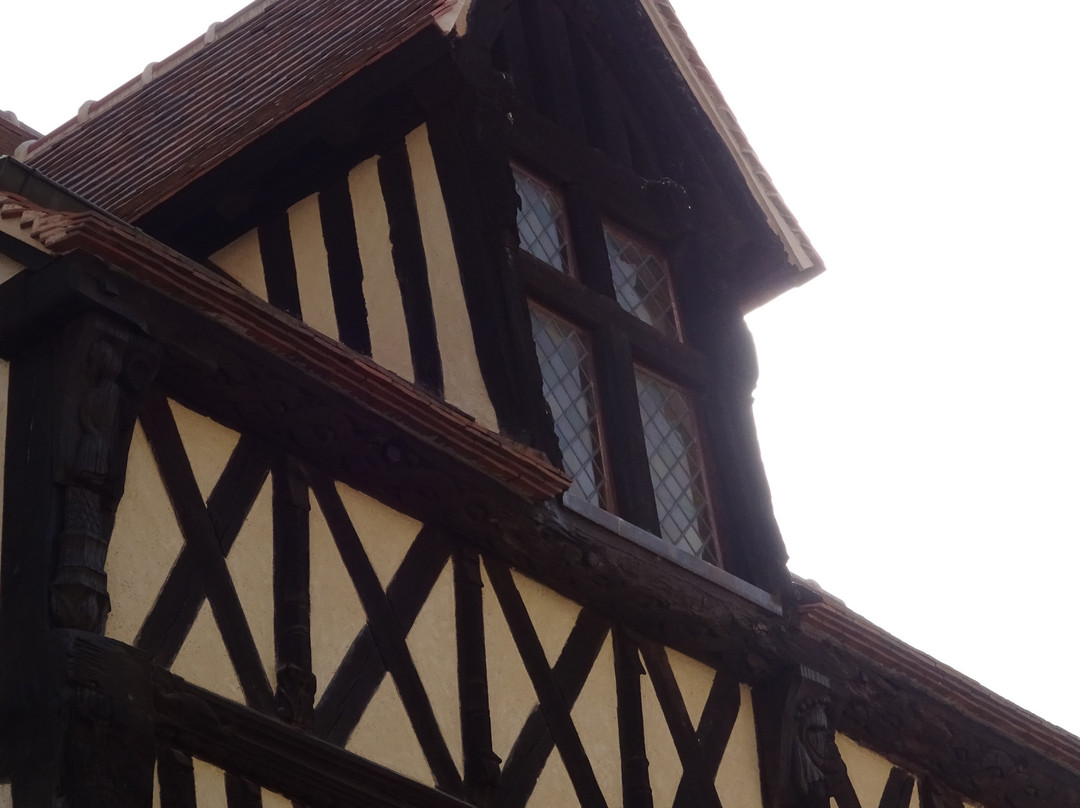 La maison de bois-Gallardon必去景点