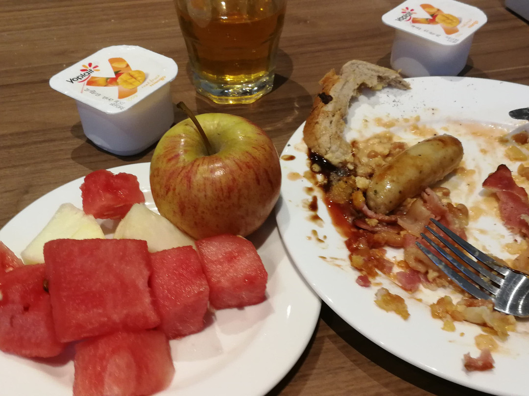 墨尔本市场街盛橡酒店主图