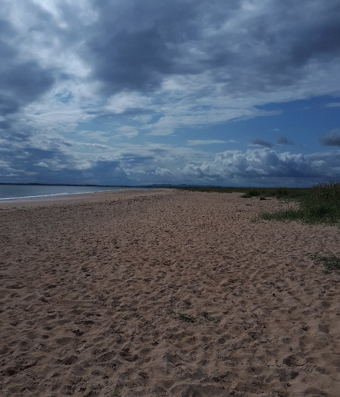 Dornoch Beach景点图片