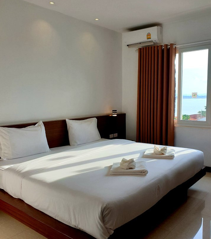InTouch Riverside Hotel主图